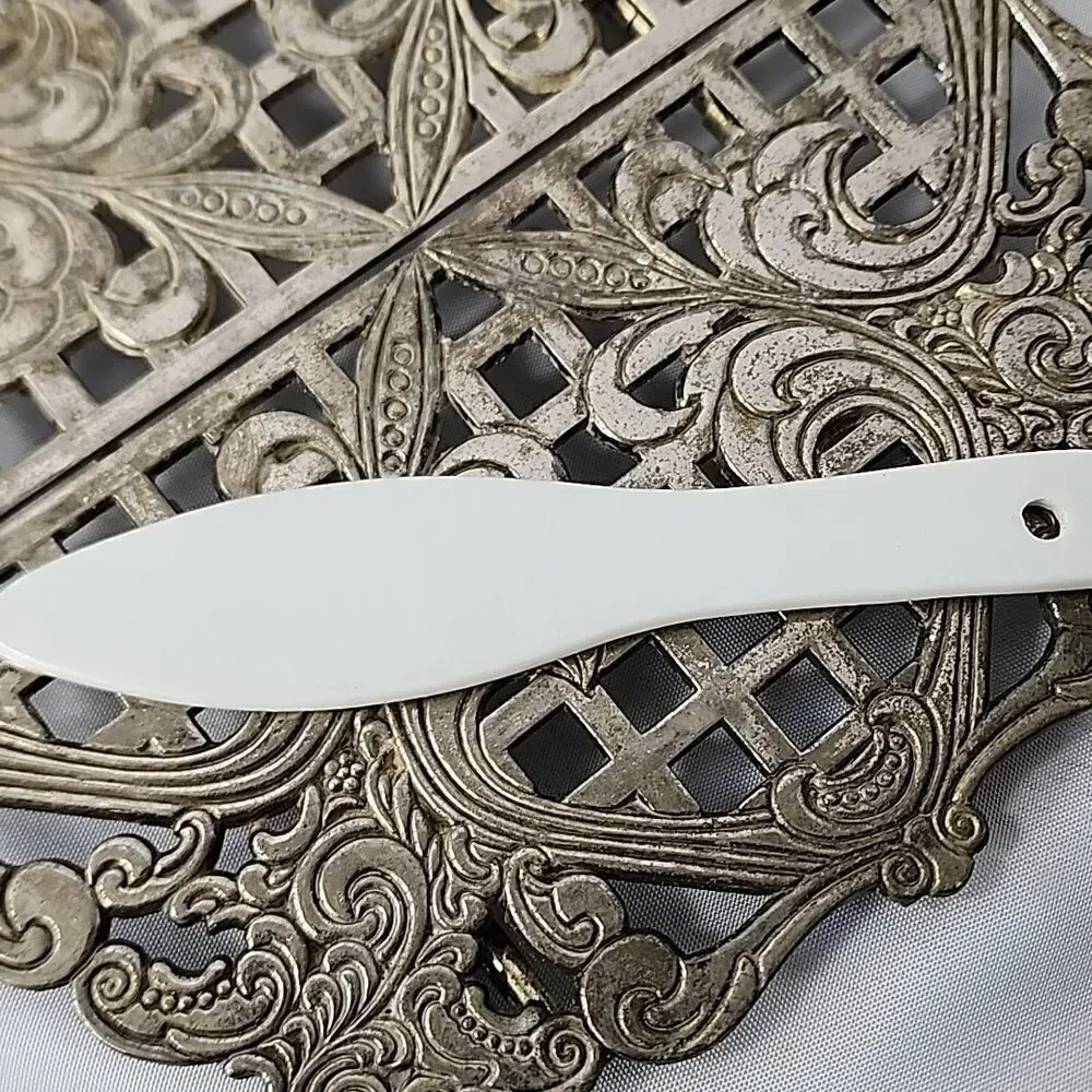 Handpainted Pomegranates Porcelain Preserve Spreader